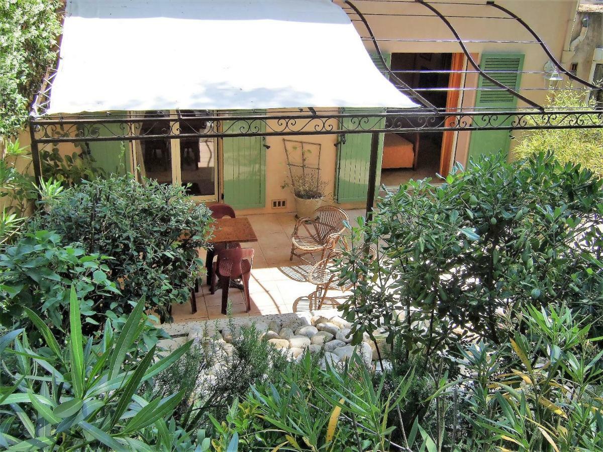 Au Vallon Rouge Saint-Paul-de-Vence Dış mekan fotoğraf